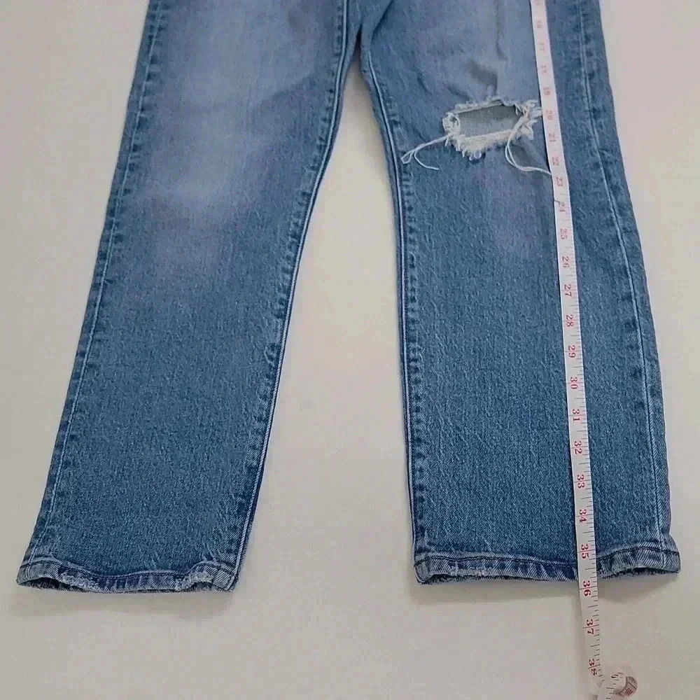 Levi's Wedgie Straight Jeans - Picture 4 of 12